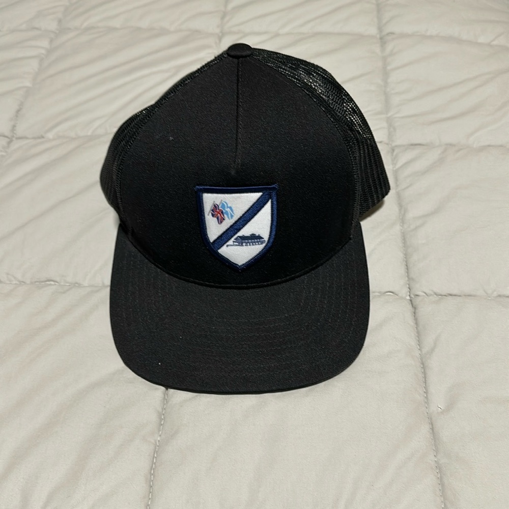 Men’s golf hat - Frederica Golf Club - Grayson - Worn Once